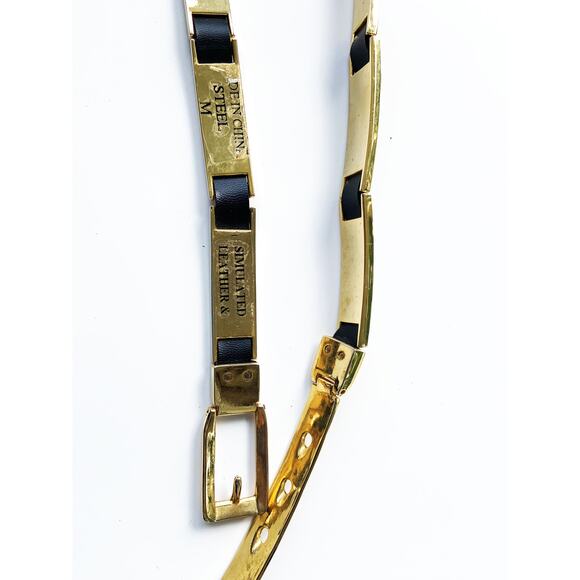 Womens Simulated Leather & Steel Animal Print Size M - Picture 4 of 5